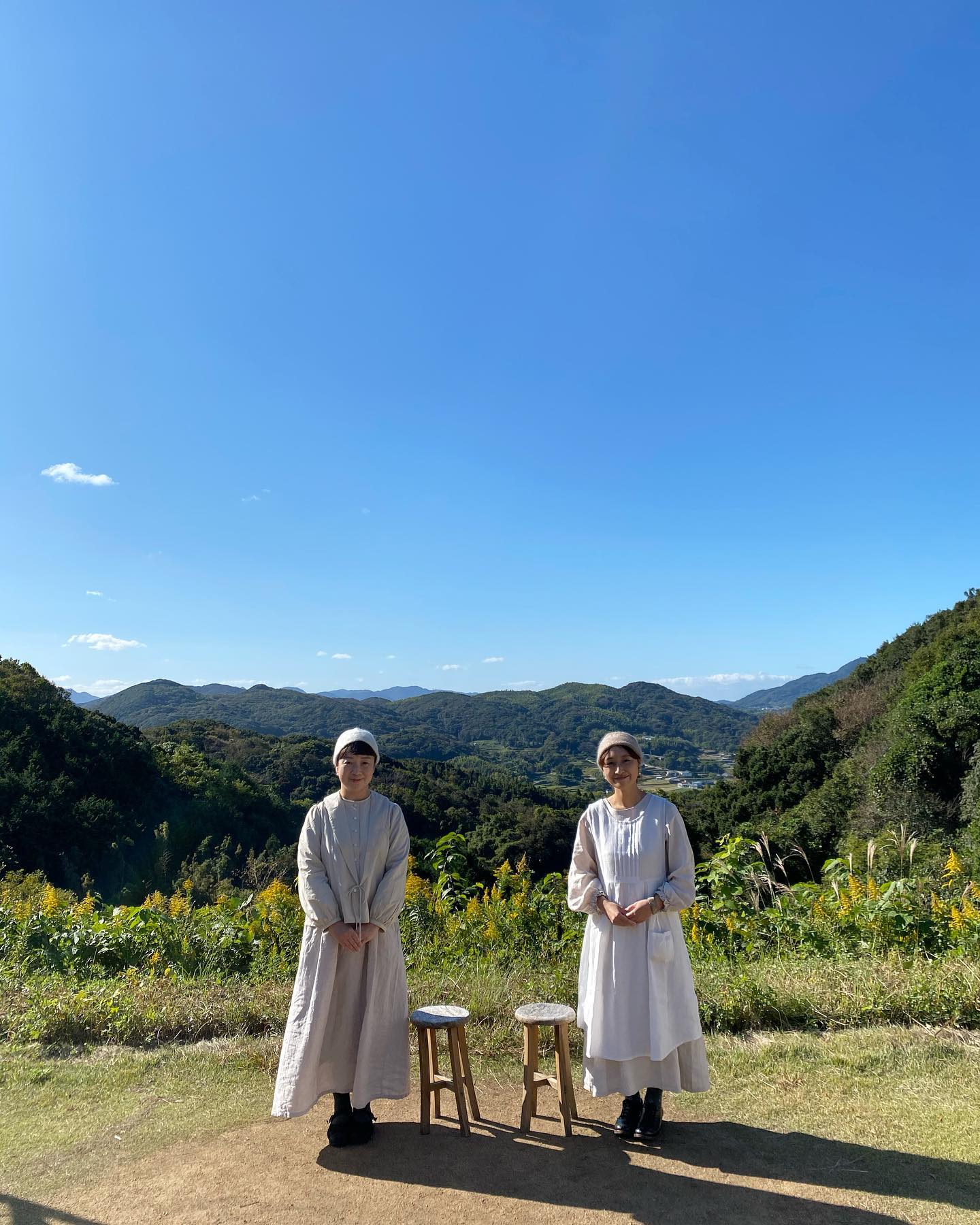 ・本日より３日間、心地よい空気と共に皆様のお越しをお待ちしています・どんな出会いがあるかな・楽しみにしています・・こぞら荘　@kozorasou  淡路島・・