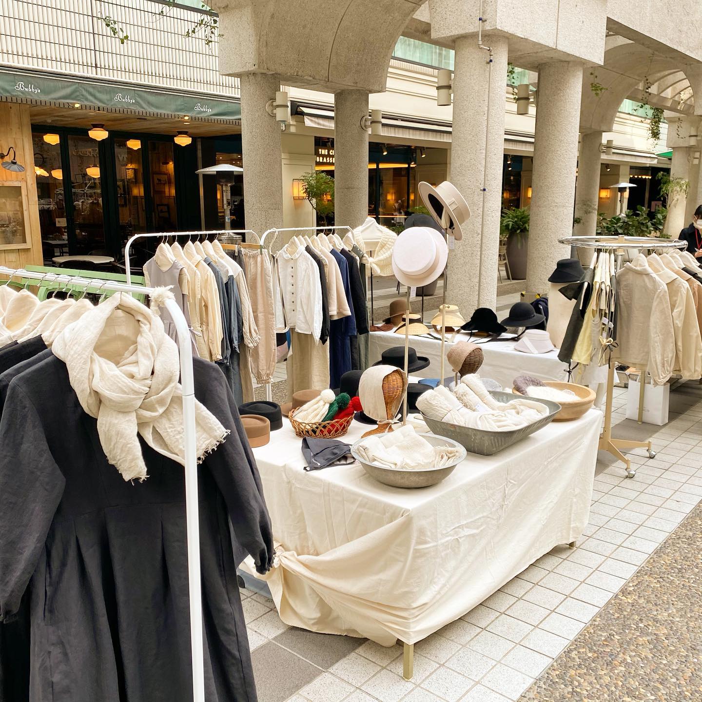 赤坂蚤の市に出店いたします