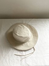 s3_H24_LinenHat_WB_04