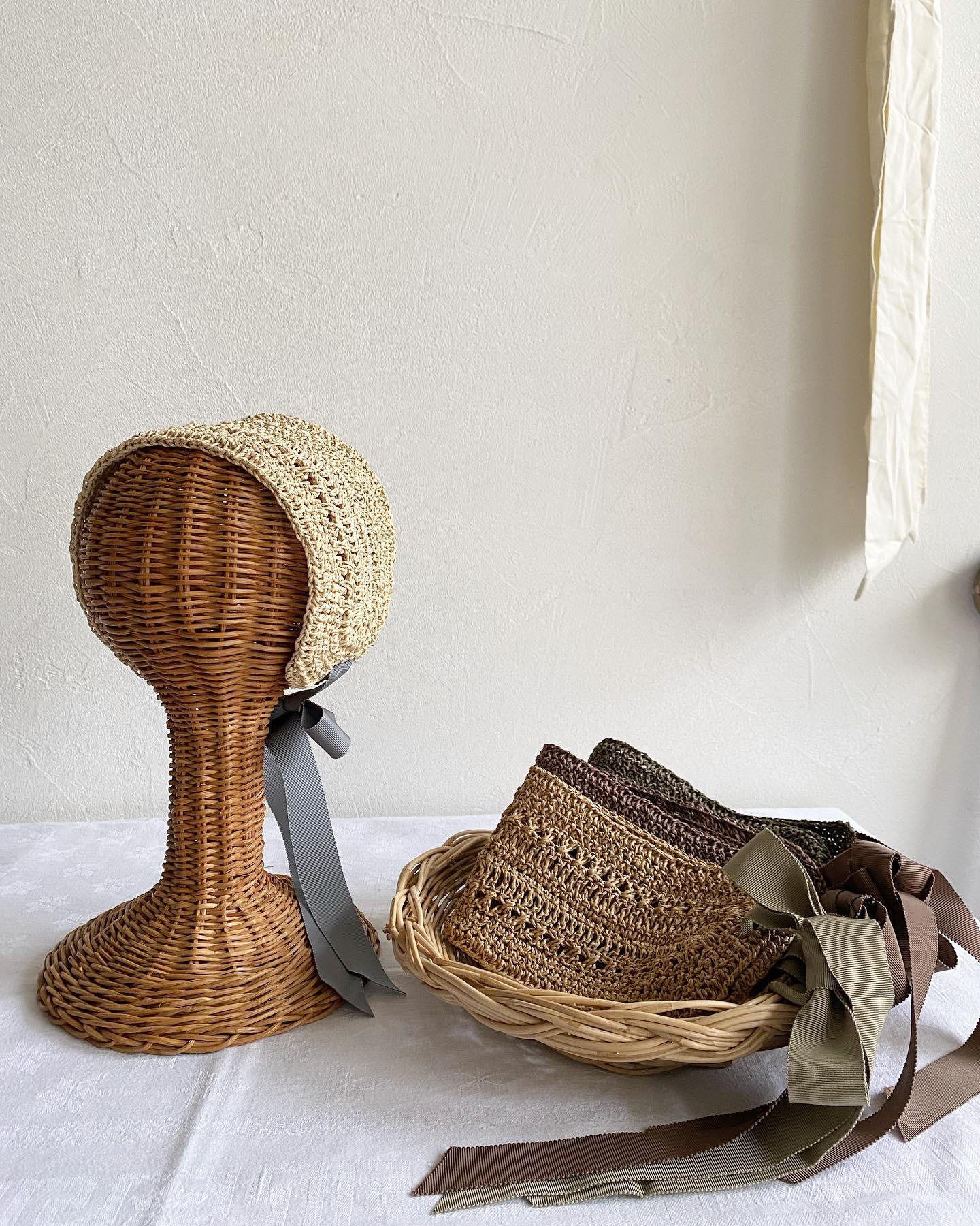 Crochet bonnet