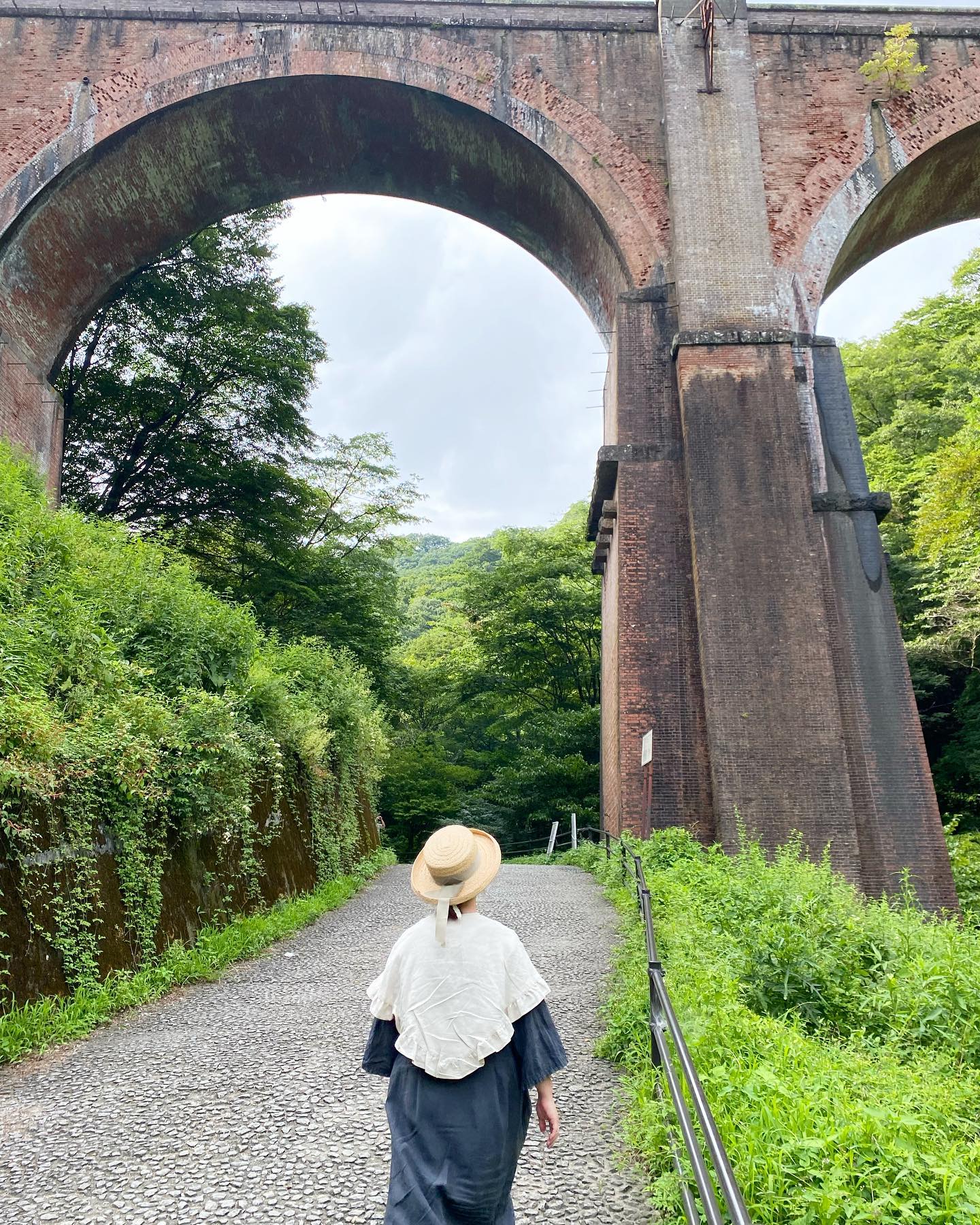 8月も後半でもうすぐ秋の気配も感じられる頃でしょうか秋冬はやはりおしゃれが楽しくなる季節なのでわくわくしながら次のシーズンの支度をしています9月の初めには毎回素敵な出逢いを頂いている大好きなGREEN HOOP MARKET  @greenhoopmarket 9/9-11福岡護国神社蚤の市@gokoku_dpart (KIKONO出店は9/17-18の2日間)の出店も決定しております皆様にお会いできます事、心より楽しみにしています是非遊びにいらしてくださいね