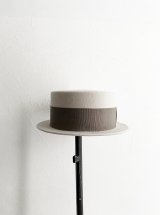 s3_H43_Chloepetitaw_wh_02