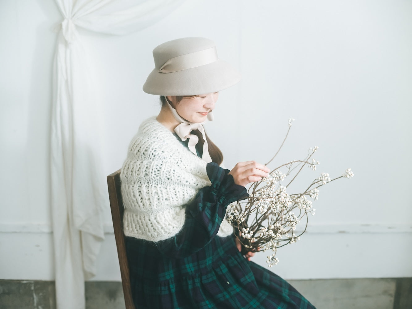 KIKONO リボン付きハット 帽子と洋服のアトリエ – KIKONO / Johanna mieli